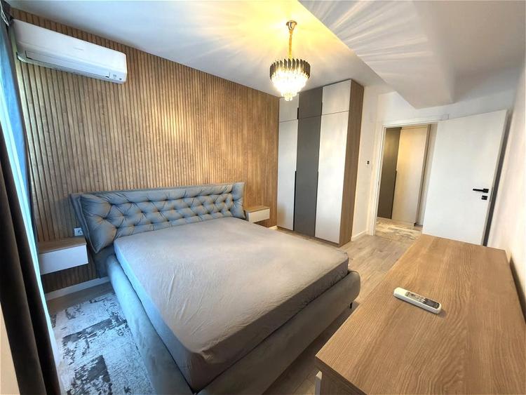 Apartament cu 3 camere semidecomandat, mobilat în Sisești