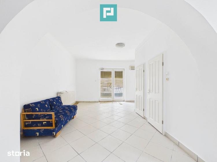 Casă decomandat cu Teren 1559 Mp în Sânmartin
