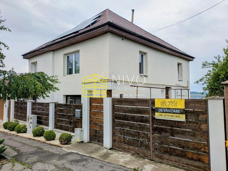 Casă individuală cu 4 camere cu Canalizare în Platou