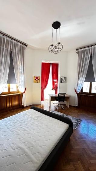 Apartament cu 2 camere decomandat, mobilat în Central