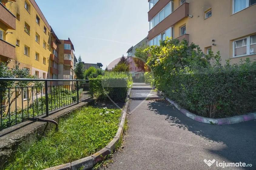 Apartament 2 camere de inchiriat Bulevardul Valea Ce... - Brasov (Brasov) - 1