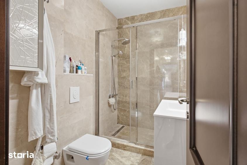 Apartament cu 4 camere în Est