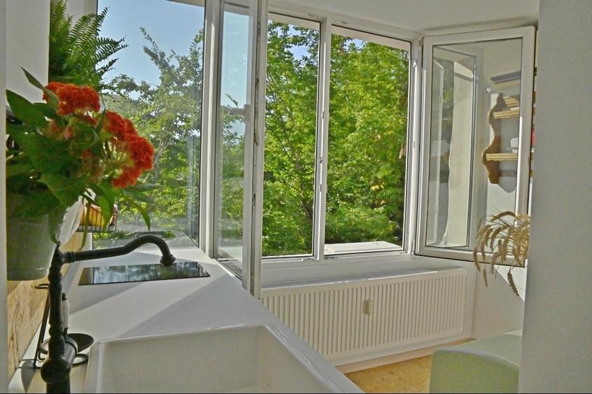 Apartament cu 2 camere semidecomandat, mobilat în Moșilor