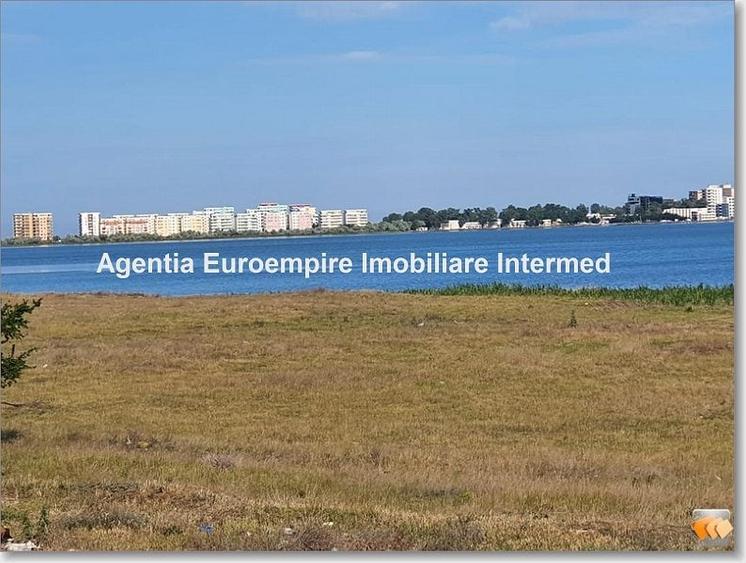 Teren Construcții intravilan de 30000 mp, în Periferie