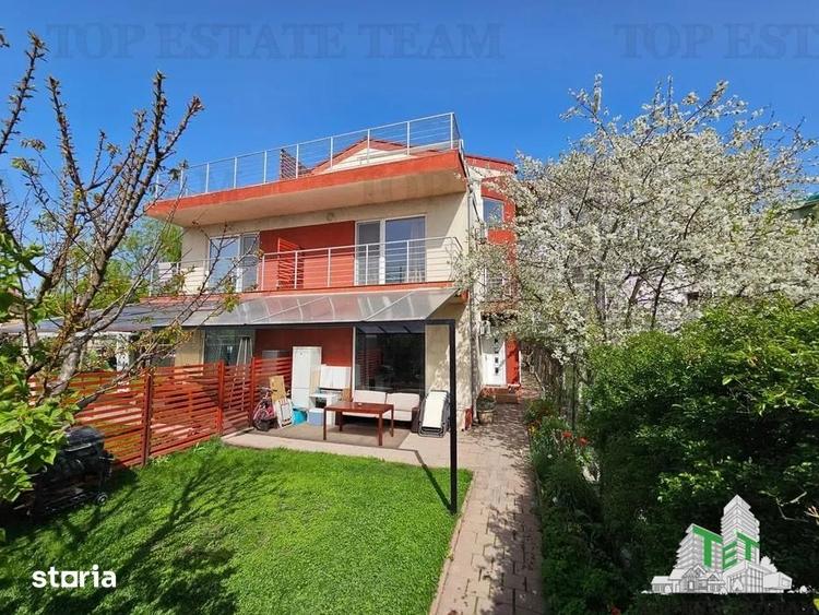 Casă cu 6 camere cu Teren 237 Mp în Năvodari