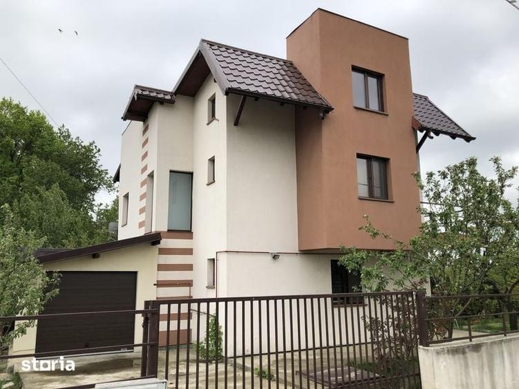 Casă cu 4 camere cu Teren 150 Mp în Moșoaia