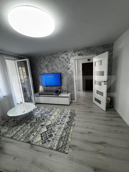Apartament cu 3 camere decomandat, mobilat în Tudor Vladimirescu