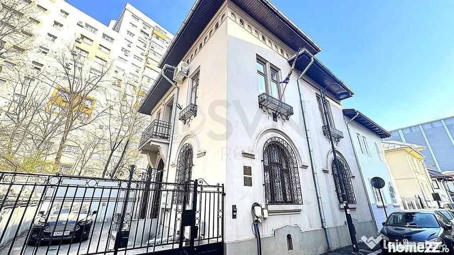Casă cu 7 camere cu Teren 197 Mp în Dorobanți