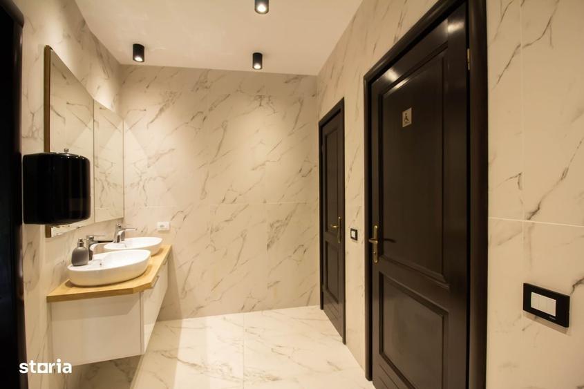 Casă cu 4 camere cu Teren 4000 Mp în Central