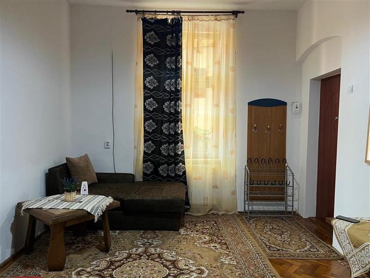 Garsonieră nedecomandată, mobilată în Central
