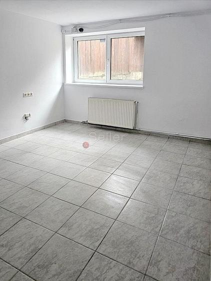 Spațiu comercial, de 107 mp, în Central