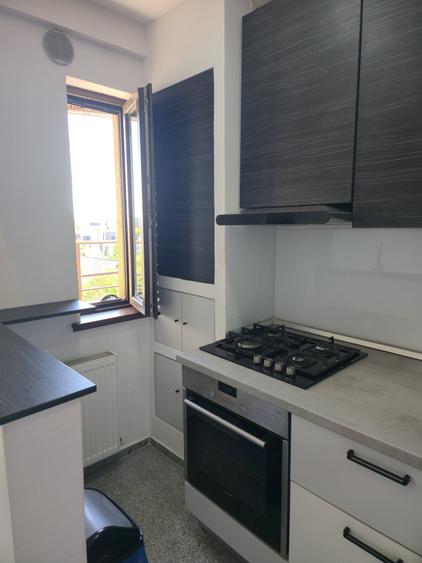 Apartament cu 2 camere decomandat, mobilat în Valea Ialomiței