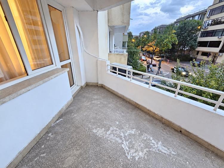 Apartament cu 2 camere decomandat, mobilat în Aviației