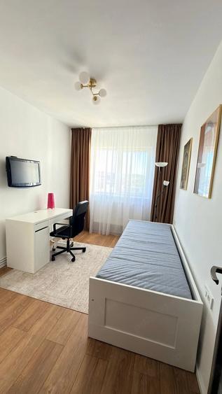 Apartament cu 2 camere decomandat în Exterior Vest