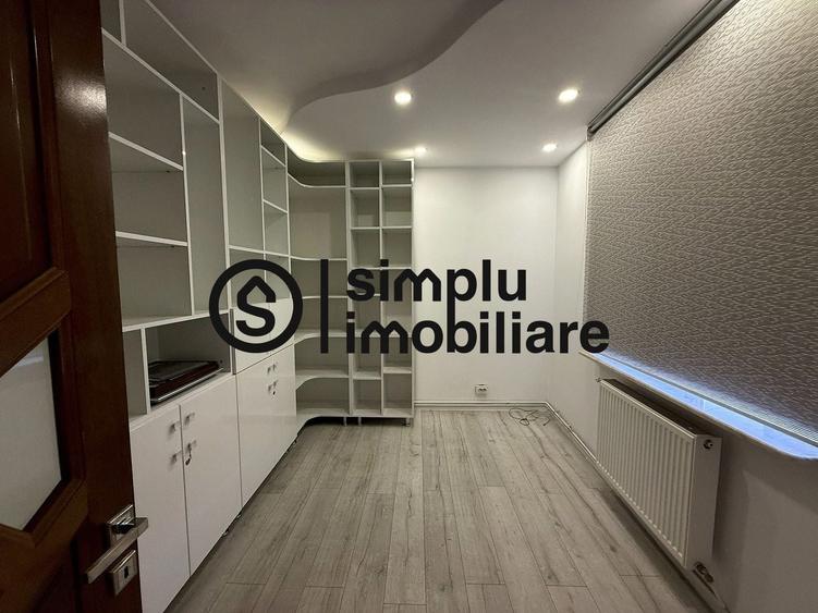 Casă individuală cu 5 camere cu Canalizare în 1 Mai