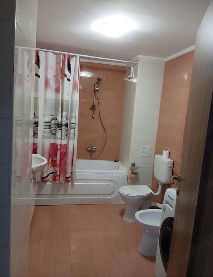 Apartament cu 2 camere semidecomandat în Nufărul