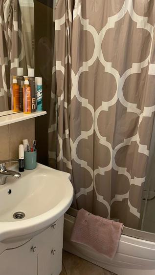 Apartament cu 2 camere semidecomandat în Plevnei