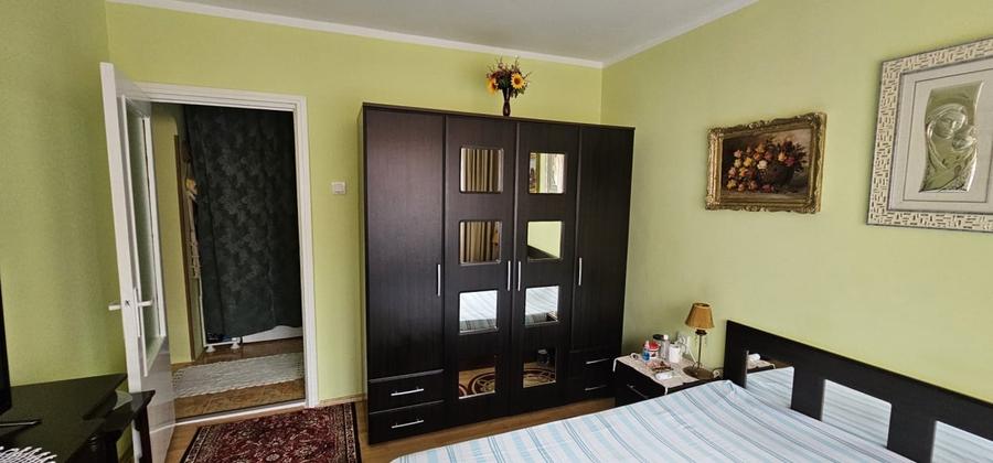 Apartament cu 2 camere semidecomandat, mobilat în Târgu Ocna