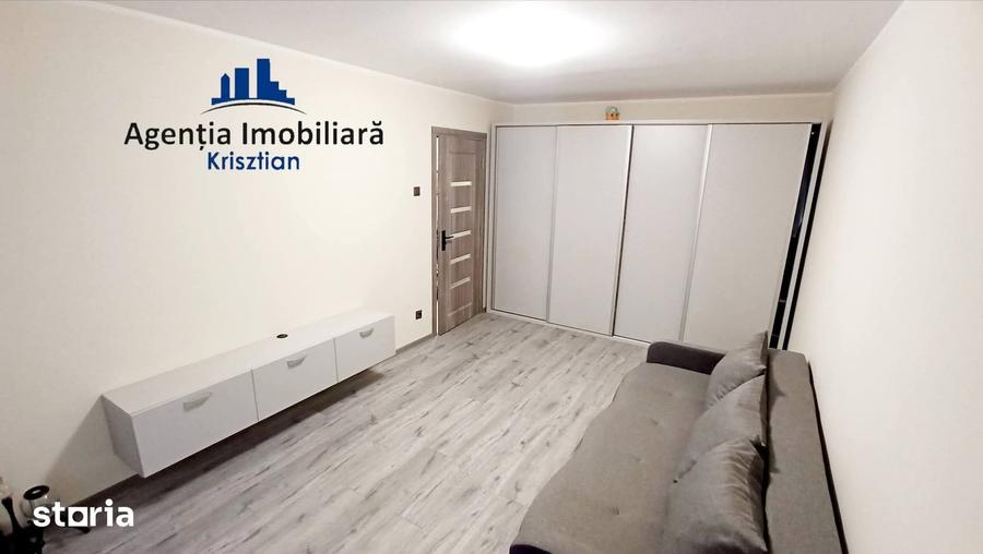 Apartament cu 3 camere decomandat în Micro 17
