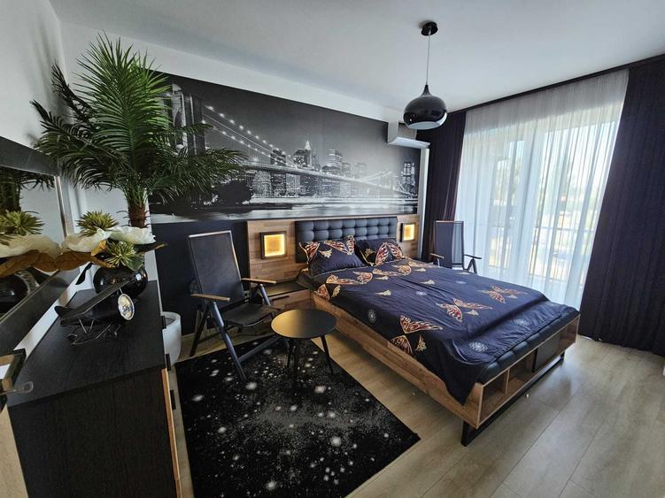 Apartament cu 2 camere decomandat în Exterior Vest