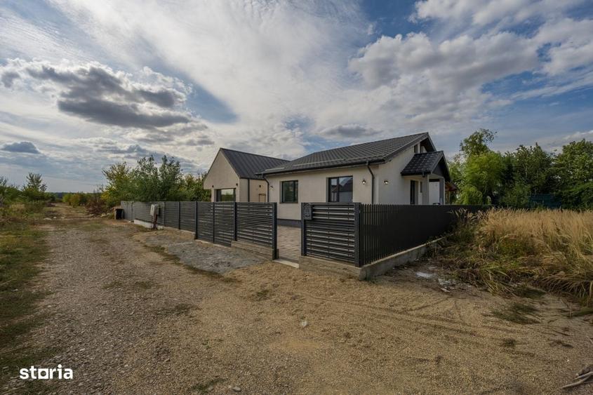 Casă cu 3 camere în Dumbrăveni