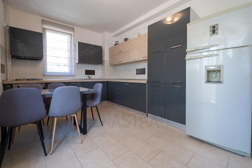Apartament cu 4 camere decomandat, mobilat în Herăstrău
