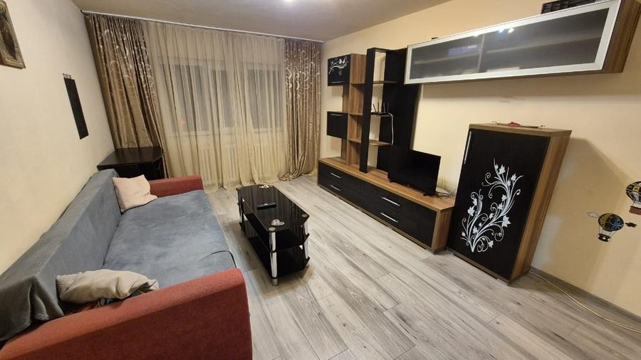 Apartament cu 2 camere decomandat în Micălaca