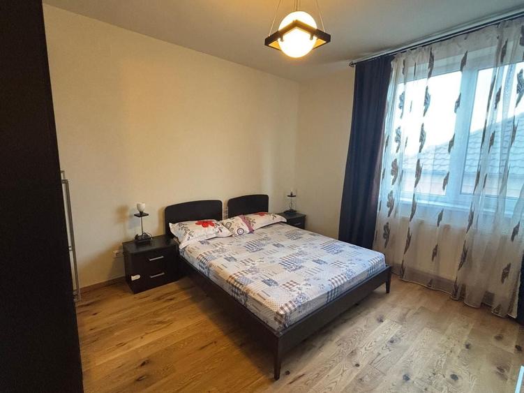 Apartament cu 3 camere decomandat, mobilat în Elisabetin