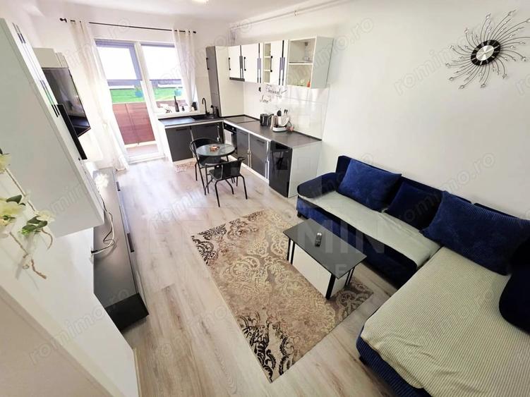 Apartament cu 2 camere semidecomandat în Sânpetru