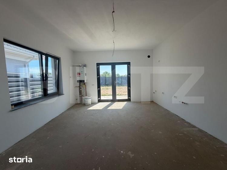 Casă cu 4 camere cu Teren 550 Mp în Bărăbanț