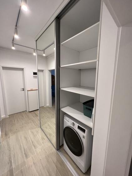 Apartament cu 2 camere decomandat în Virtuții