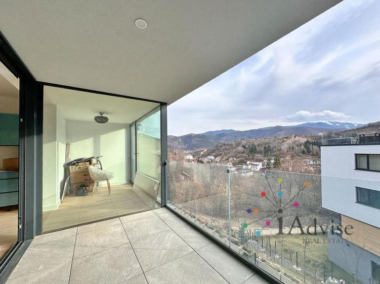 Apartament cu 3 camere decomandat, mobilat în Drumul Poienii