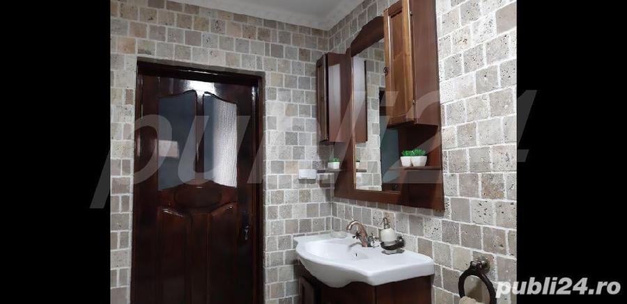 Casă cu 6 camere în Râmnicu Sărat