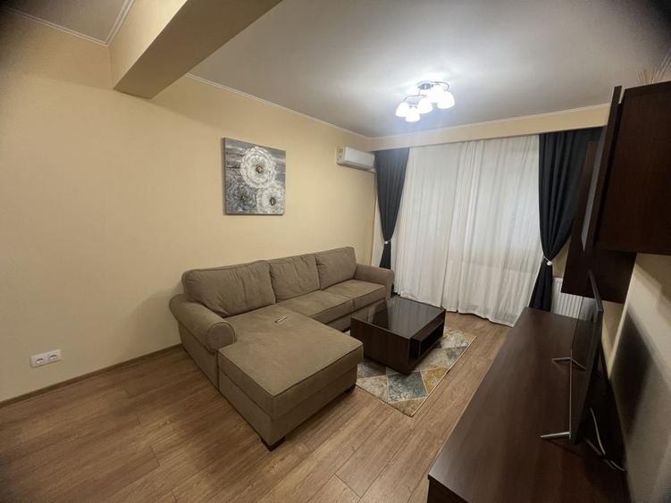 Apartament cu 2 camere decomandat în Decebal