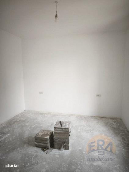 Casă cu 4 camere în Santăul Mic