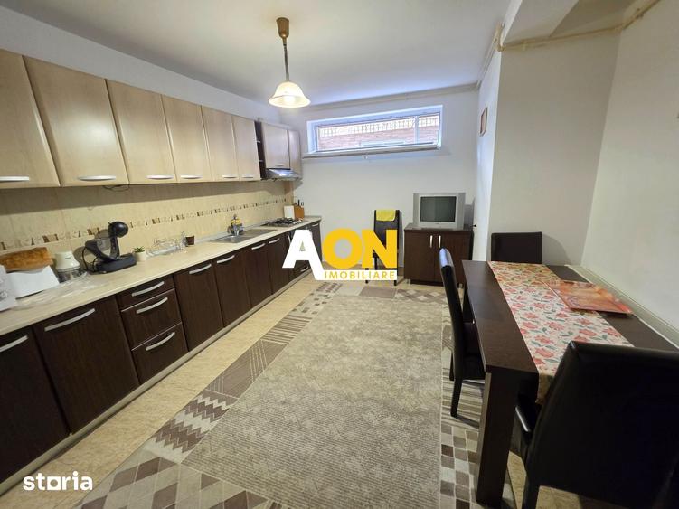 Casă cu 4 camere cu Teren 326 Mp în Cetate