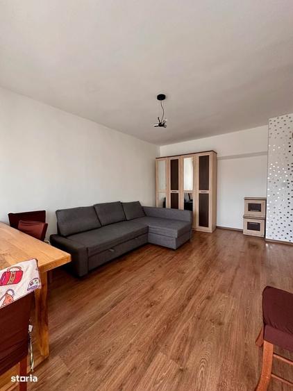 Apartament cu 3 camere decomandat în Bucur Obor