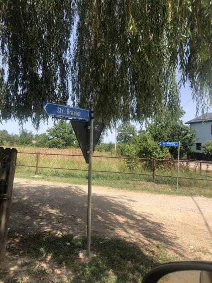 Spațiu comercial, în Periș