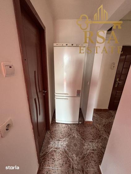 Apartament cu 2 camere decomandat, mobilat în Central