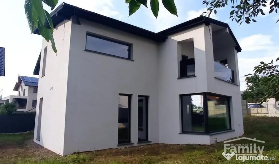 Casă cu 5 camere cu Teren 800 Mp în Burdujeni