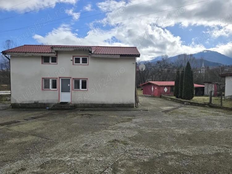 Teren de 4100 mp, în Central