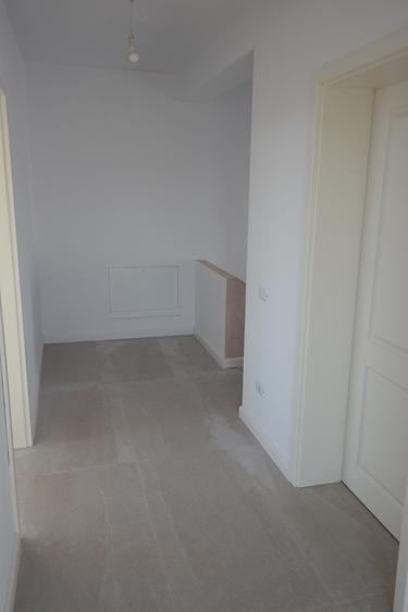 Casă individuală cu 4 camere cu Teren 515 Mp în Crevedia
