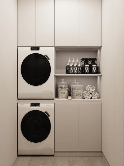 Apartament cu 4 camere în Eroii Revoluției
