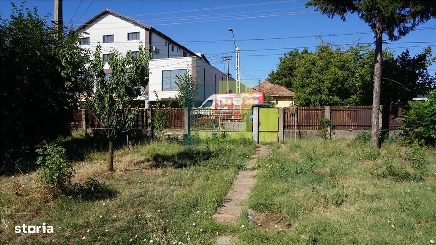 Spațiu comercial, în Podari