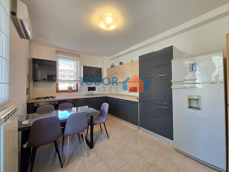 Apartament cu 4 camere în Herăstrău