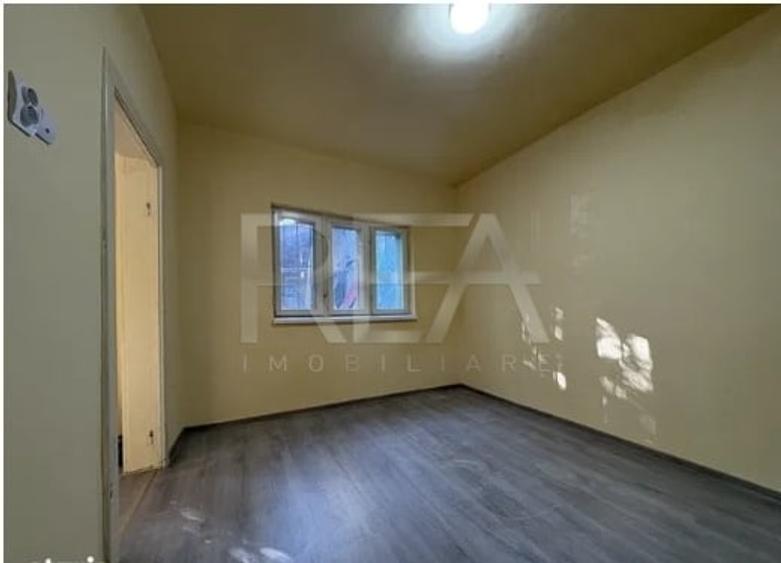 Apartament cu 3 camere decomandat, mobilat în Berceni