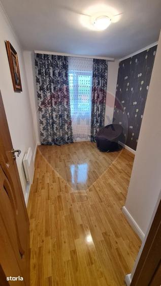 Apartament cu 2 camere decomandat în Sud