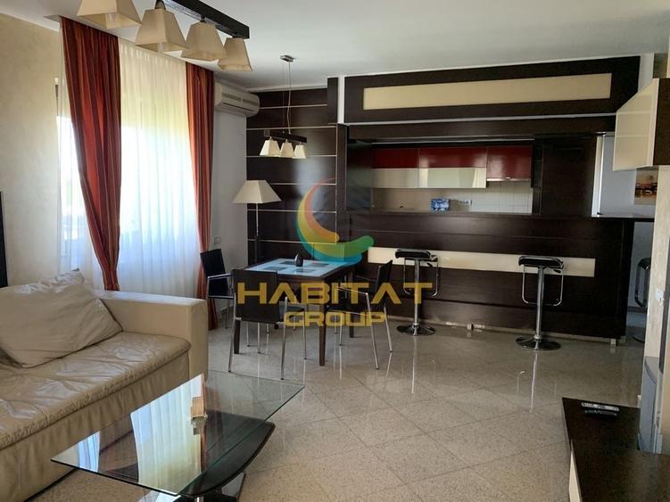 Apartament cu 3 camere semidecomandat, mobilat în Berceni