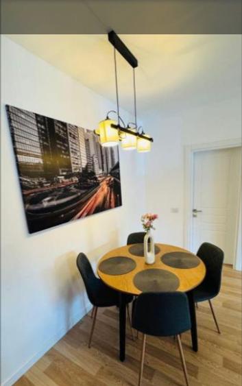 Apartament cu 2 camere decomandat, mobilat în Km 5