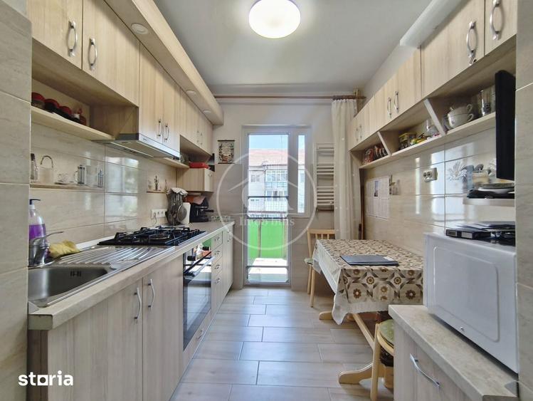 Apartament cu 3 camere în Rogerius